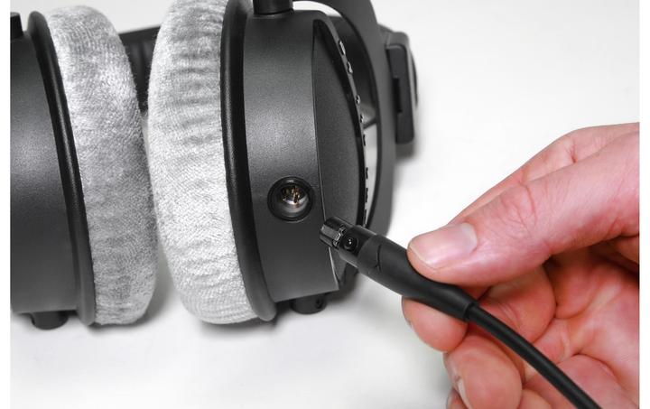 Productafbeelding Beyerdynamic DT 770 Pro X Limited Editie (Geen ruisonderdrukking, Bedraad)