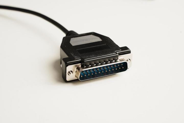 Produktbild MicroConnect Serial Cable DB9-DB25 1,8M (1.80 m)