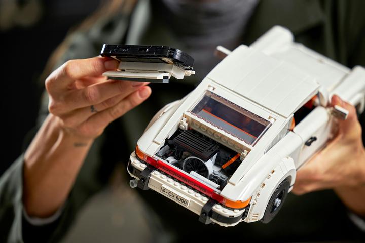 Produktbild LEGO Porsche 911 (10295, LEGO Creator Expert, LEGO Seltene Sets)