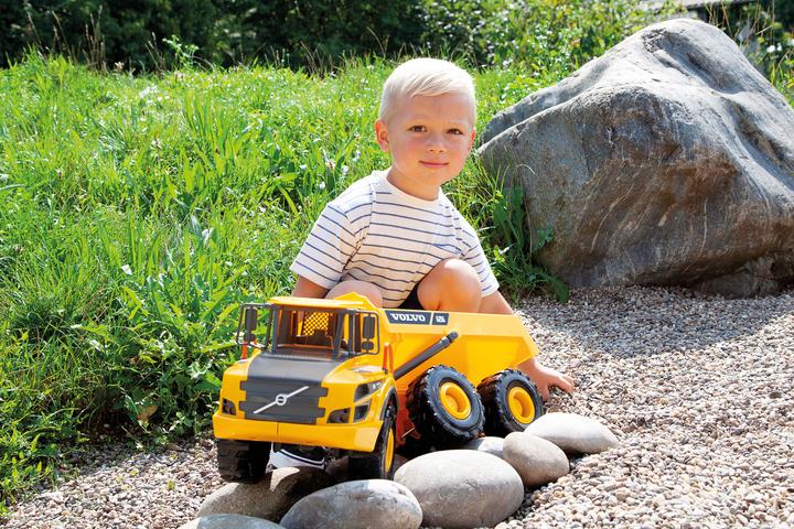 Actual product image Lena Volvo A25G articulated dumper in a Worxx case