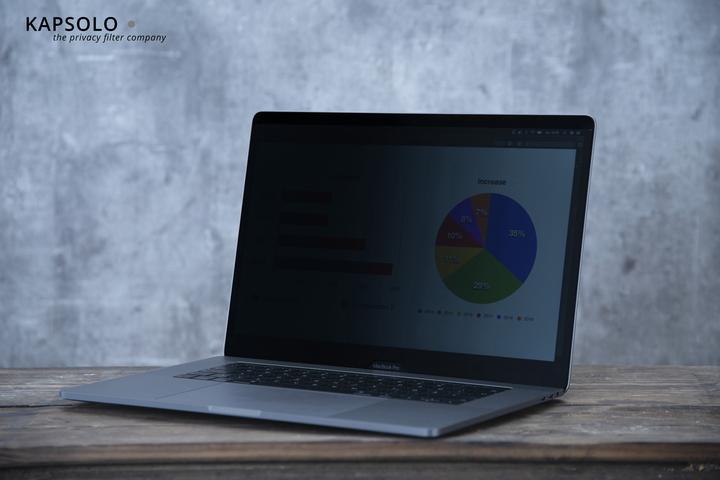 Immagine prodotto Kapsolo Filtro privacy a 2 vie auto-cl. per MacBook Pro 14 Modello 2021 e to e (14.20")