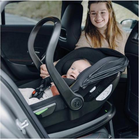 Actual product image Hauck Drive N Care Set (Reboarder, ECE R129/i-Size Standard)