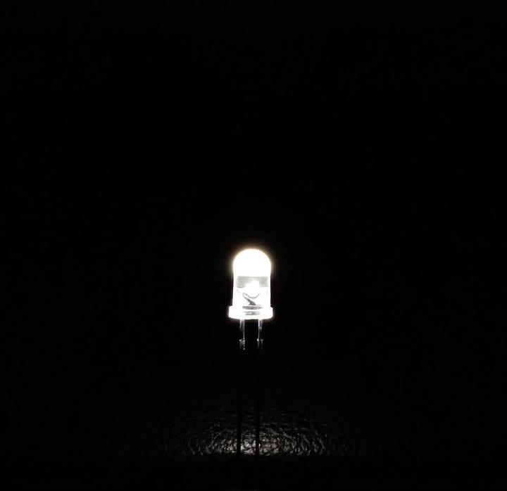 Immagine prodotto Tru Components LED cablati 5mm Lente Lattea 100° 20mA 1.8 V, 3.4V Rosso, Giallo, Arancione, Blu, Verde
