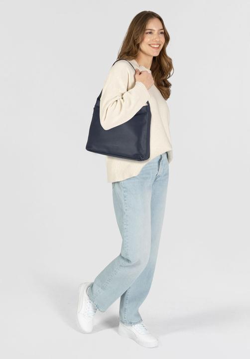 Actual product image Tom Tailor Yuma Schultertasche 34 cm