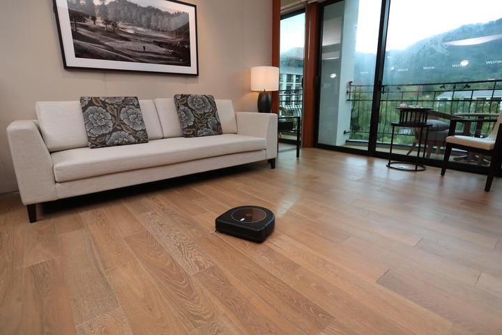 Image du produit Hobot Legee 668 (Robot d'aspiration et de nettoyage)