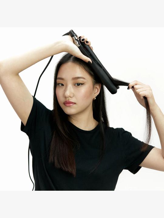 Actual product image ghd platinum+ styler (Straightening iron)