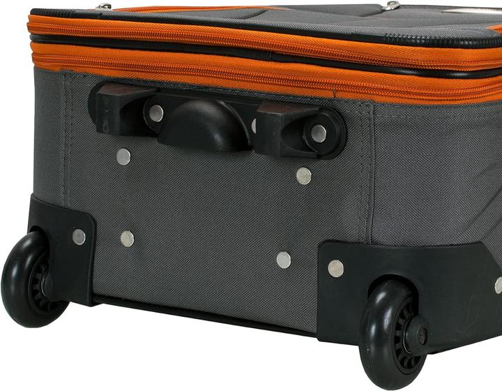 Actual product image Rockland 4-piece suitcase set
