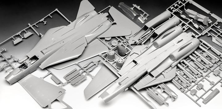 Immagine prodotto Revell F-14A Tomcat di Maverick