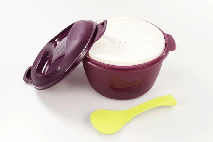 Actual product image Tupperware Microwave Rice Master
