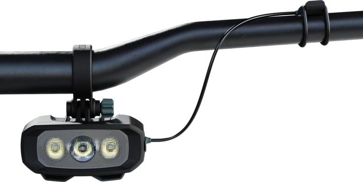 Produktbild Decathlon FL 940 (1300 lm)