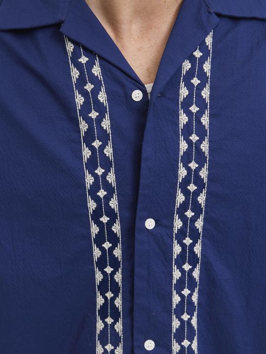 Actual product image Jack & Jones Jordia Emb Crinkle Resort Shirt Ss (XL)