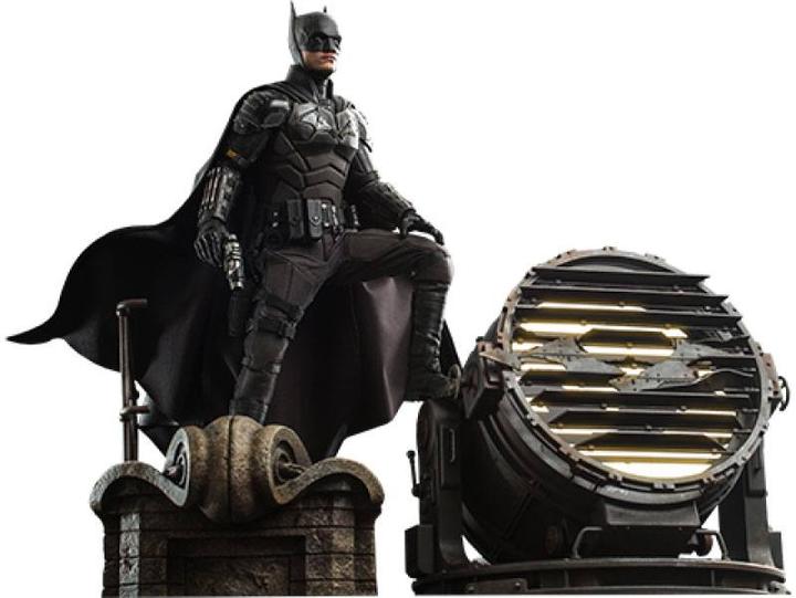 Hot Toys The Batman figurine Movie Masterpiece 1/6 Batman with Bat-Signal 31 cm