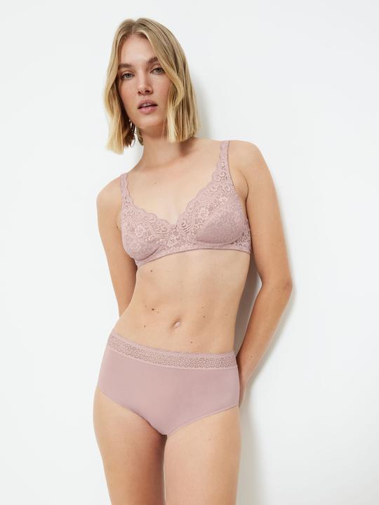 Actual product image Triumph Bügelloser BH Amourette (95 B, Single pack)