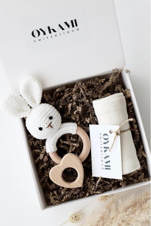 Actual product image Oykami Baby Geschenkbox "Sizilien" Hase - Weiss