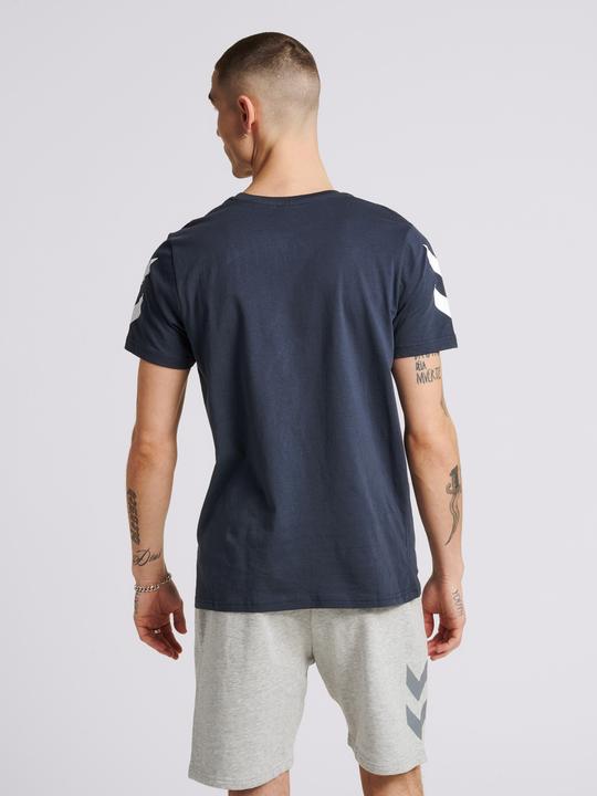 Image du produit hummel Legacy Chevron T-Shirt (XS)