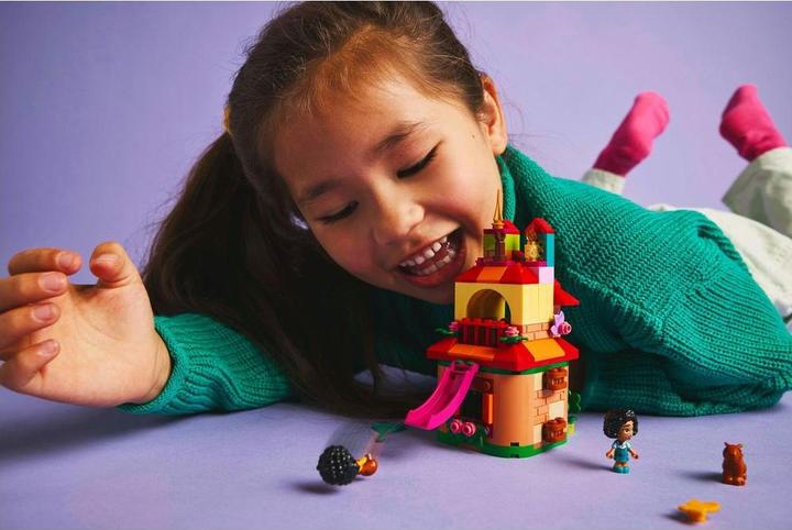 Produktbild LEGO Encanto Mini-Haus (43261, LEGO Disney)