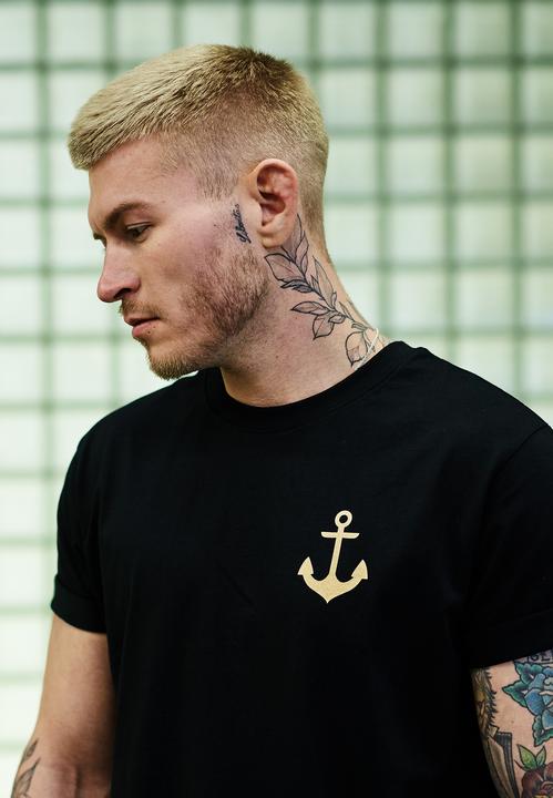 Actual product image Mister Tee Captain tea (M)