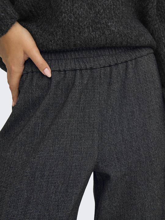 Produktbild Only ONLELISE Normal geschnitten Hose mit weitem Beinschnitt Hose mit weitem Beinschnitt (38)