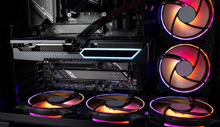 Produktbild Captiva Ultimate Gaming I89-223 Core i9 RTX 5090 (Intel Core i9-13900KF, 128000 GB, 4000 GB, GeForce RTX 5090)