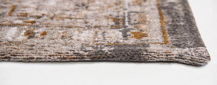 Actual product image Louis de Poortere Antiquarian Ushak (140 x 200 cm)