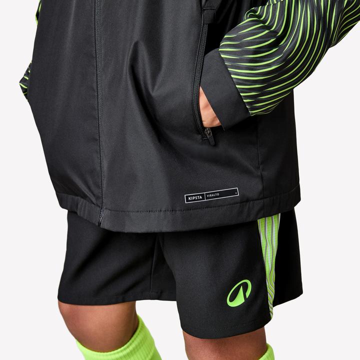 Actual product image Kipsta Kinder Fussball Regenjacke - VIRALTO Wavy schwarz/neongelb (122)