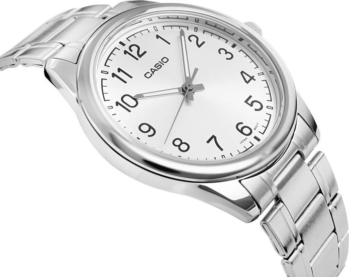 Actual product image Casio Standard (Analogue wristwatch, 40 mm)
