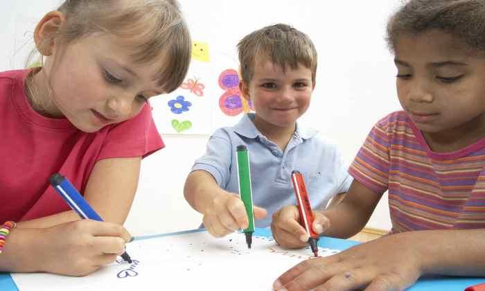 Immagine prodotto STABILO Trio Scribbi Pennarello triangolare a molla (Grigio, 1 x)