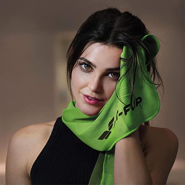 Produktbild Fit-Flip Airflip Towel Kühlhandtuch Mikrofaser mit Tasche 100x30cm (100 x 30 cm)