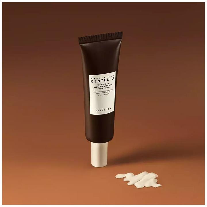 Immagine prodotto Skin1004 Probio-cica Glow Sun Ampoule (Crema solare, SPF 50+, 50 ml)