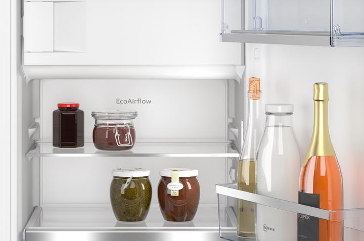 Produktbild Neff Set aus Ein/Unterbau-Kühlschrank und Zubehör, KI2222FE0 + KSGG0MZ0, KMKL88GF1 (119 l)