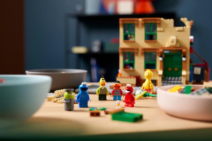 Produktbild LEGO 123 Sesame Street (21324, LEGO Ideas, LEGO Seltene Sets)