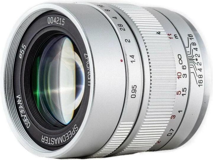 Actual product image Zhongyi Mitakon Fixed focal length Speedm. 35 mm F/0.95 M2 Silver - Fuji X (Fujifilm X, APS-C / DX)