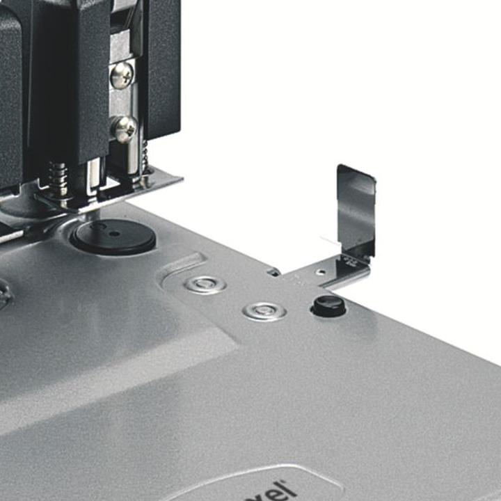 Image du produit Rexel Perforateur à quatre trous HD4150, noir-argent Capacité de perforation : 150 feuilles, en métal