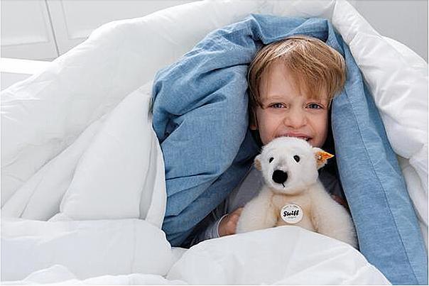 Produktbild Steiff Nanouk Eisbär (33 cm)