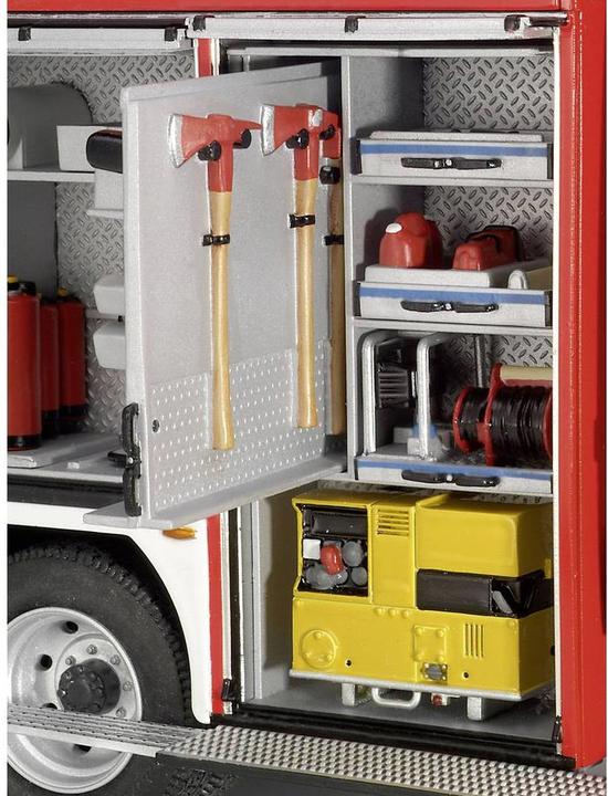 Actual product image Revell Schlingmann HLF 20 VARUS 4x4