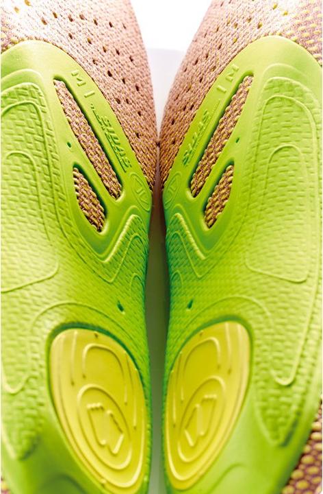 Actual product image Sidas 3Feet Outdoor Mid
