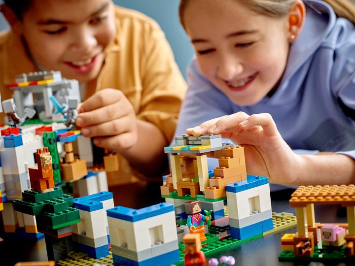 Produktbild LEGO Minecraft End-Of-Live Set Das Lamadorf - 21188 NEU! Teile 1252x (21188)