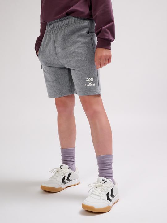 Actual product image hummel hmlON SHORTS (146)