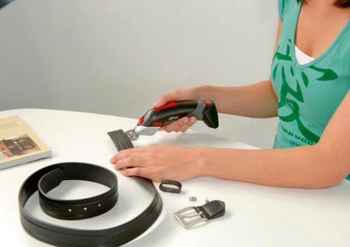 Actual product image Skil Akkuschere Multi-Cutter 2900 AJ (240 mm)