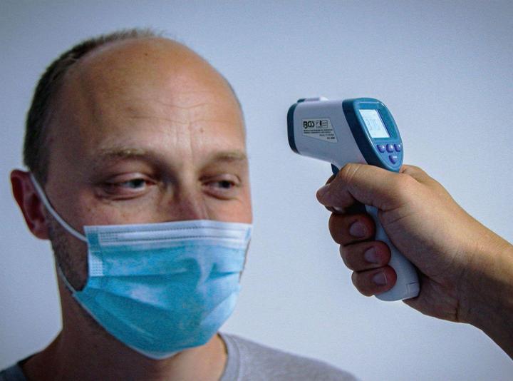 Image du produit BGS Thermomètre infrarouge frontal pour la fièvre, sans contact, 0-100°C (Front, Sans contact)