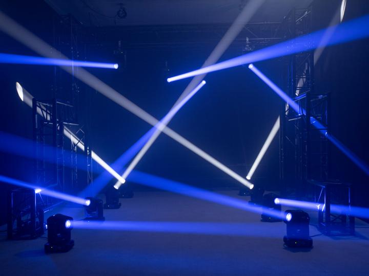 Actual product image Eurolite LED TMH-B90 Moving-Head Beam (Moving bar)