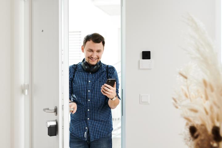 Productafbeelding Nuki Smart Lock Combo 2.0 CH cilinder + Brug (Smartphone)