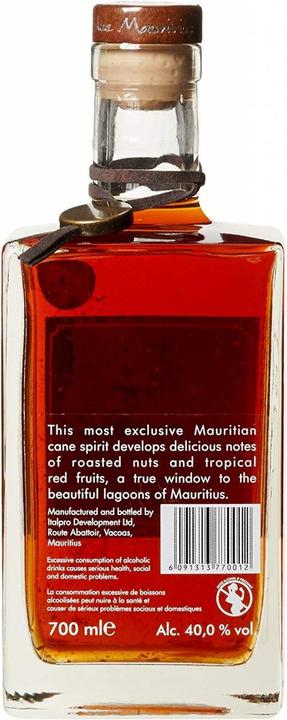 Actual product image Blue Mauritius Gold Rum (1 x 70 cl)