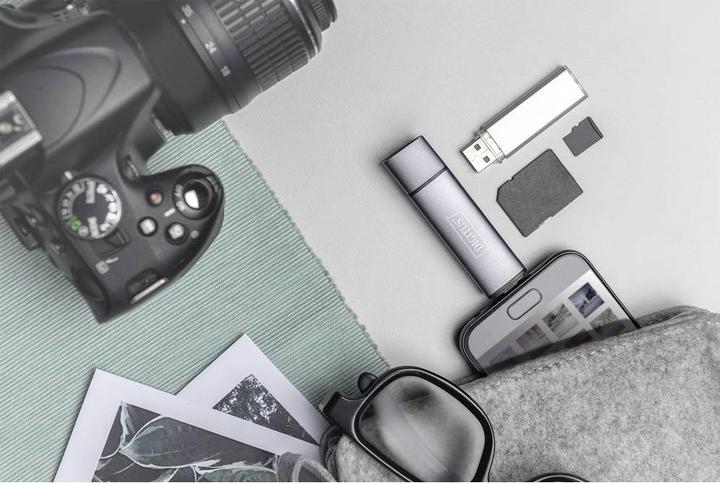 Image du produit Digitus Hub à double lecteur de carte (USB 3.0, USB 2.0)