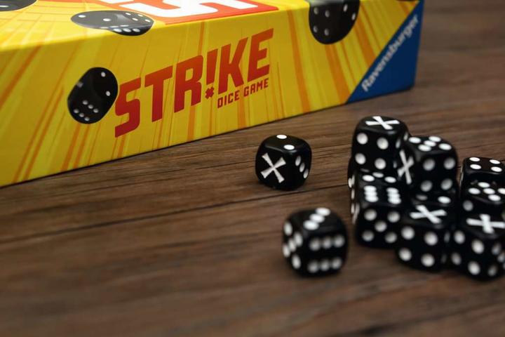 Actual product image Ravensburger Strike (German, English, French, Italian, Dutch)