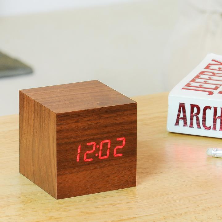 Actual product image Gingko Cube Click Clock