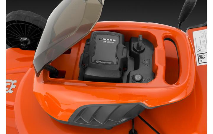 Produktbild Husqvarna LC 142iS (Akkubetrieb)