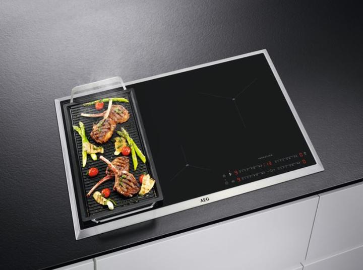 Immagine prodotto AEG IAS8442SXB Piano cottura autonomo / Induzione / Serie 7000 con SenseBoil® / Hob²Hood / Comandi a