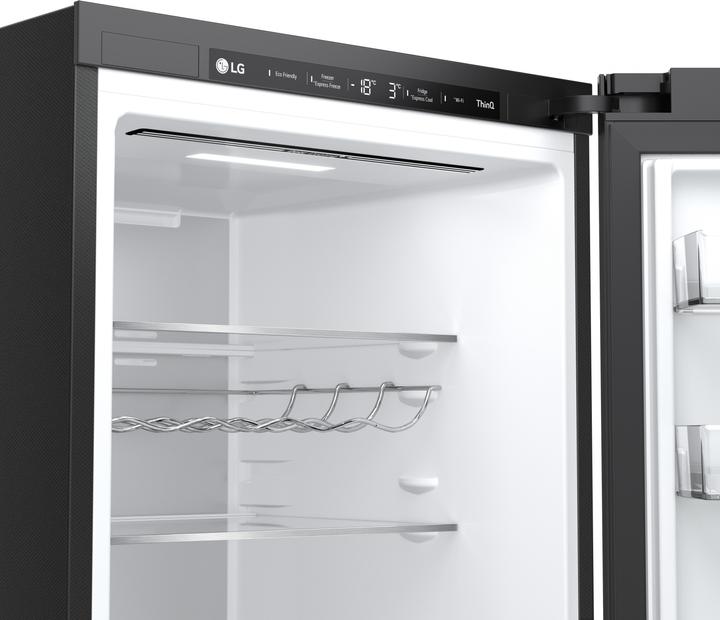 Immagine prodotto LG GBB72BM9DQ Frigorifero combinato, Classe D, 387L, Wi-Fi, Wine Rack, Vetro bianco satin (384 l)