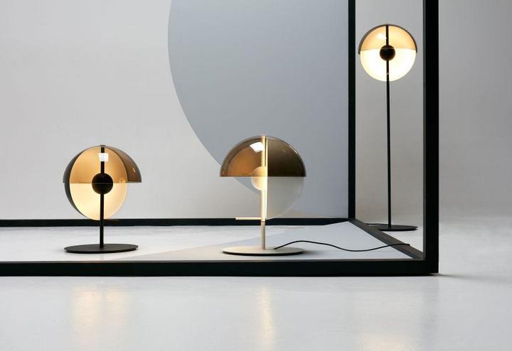 Actual product image Marset Table lamp Theia M (1066 lm)